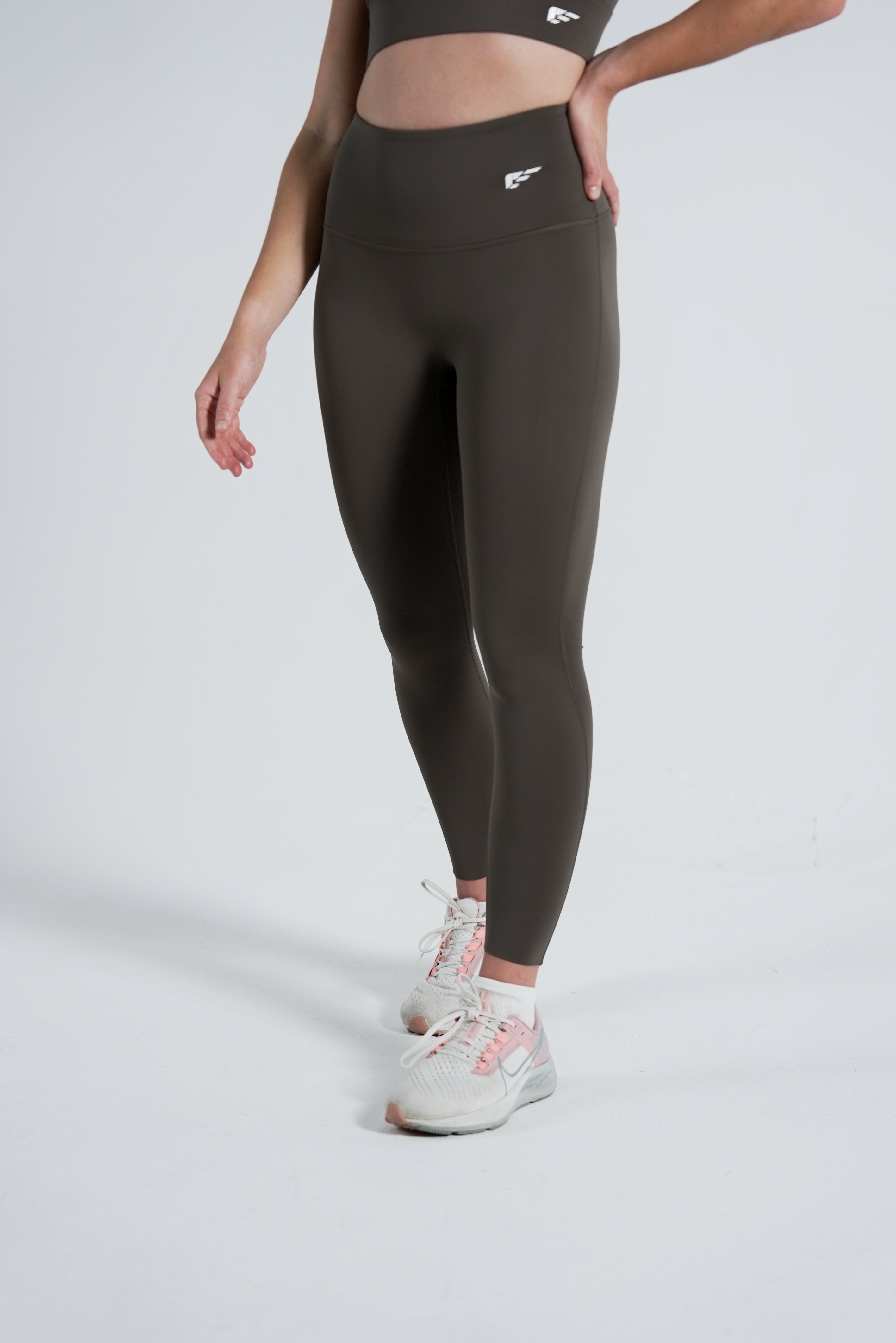 Evolve Leggings – Brown