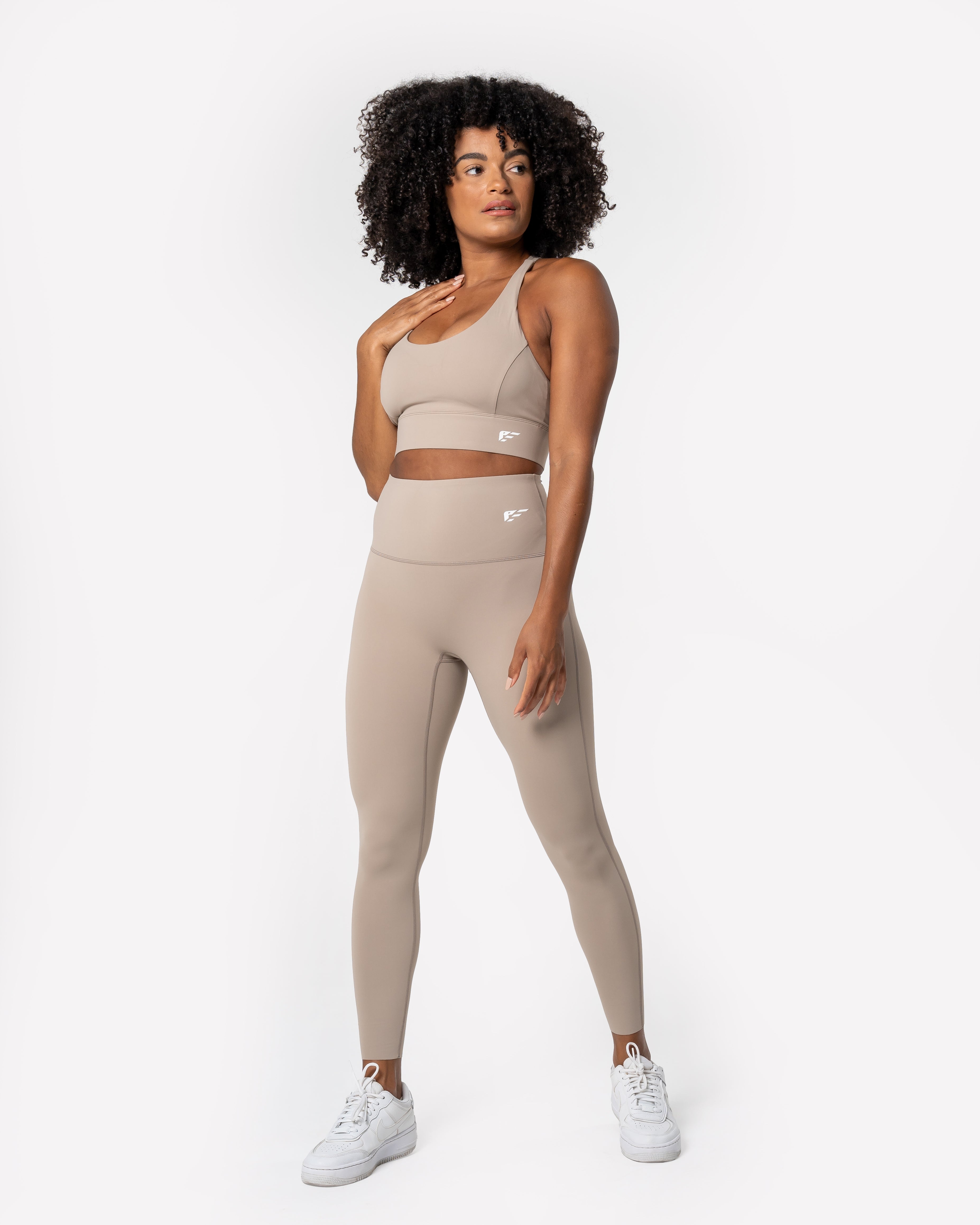 Evolve Set – Beige